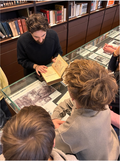 Zeitungsmuseum 8a 25 5